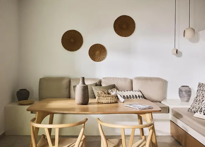 Antamoma Pensionat Kanala