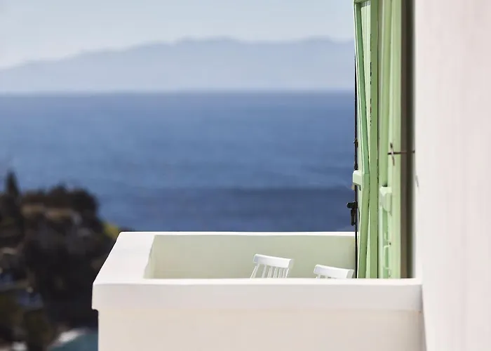 Antamoma Pensionat Kanala